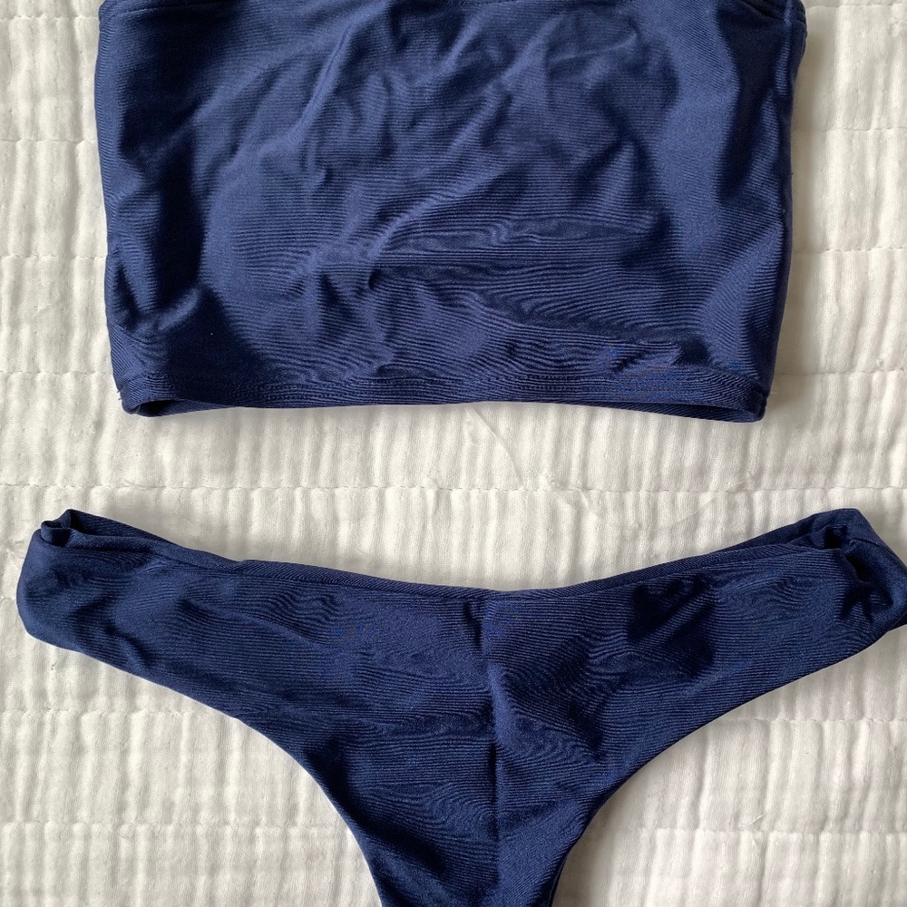 Kulani Kinis - Shimmer Navy bikini bandeau/thong set